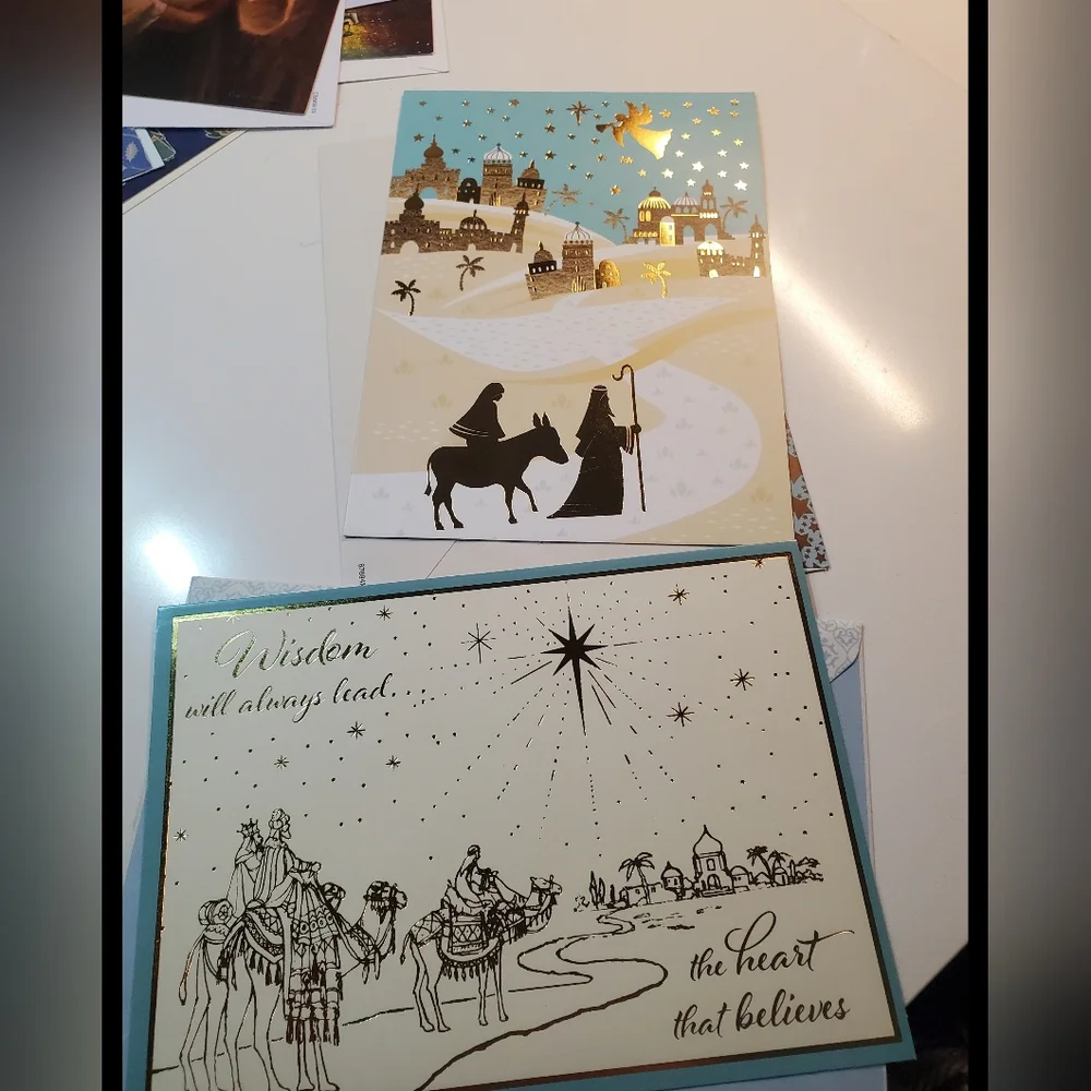 Collection of 20 Christmas Greeting Cards with envelopes